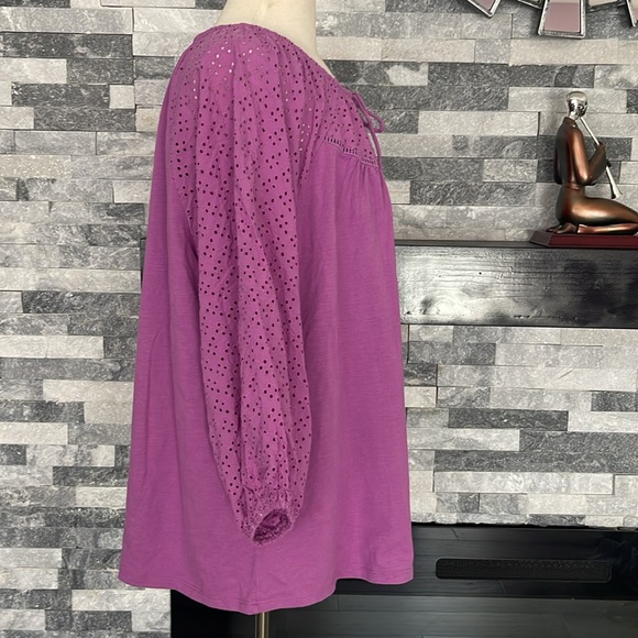 Lane Bryant 22/24 women’s embroidered top V Neck - Picture 4 of 7